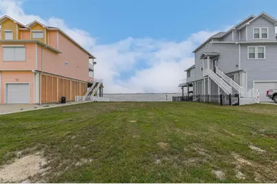 1618 Windsong Way, Tiki Island, TX 77554 - Photo 3