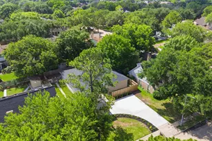 2207 Crystal Hills Dr, Houston, TX 77077 - Photo 47