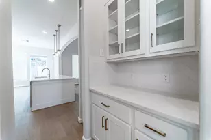 710 Woodbinde, League City, TX 77573 - Photo 11