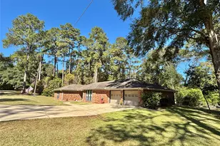 1016 N Nellius St, Woodville, TX 75979 - Photo 3