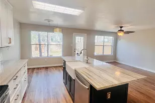 15 Wineberry Pl, The Woodlands, TX 77382 - Photo 3