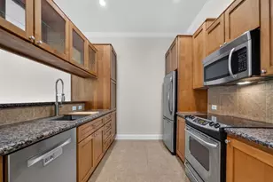 1010 Rosine St, Houston, TX 77019 - Photo 11