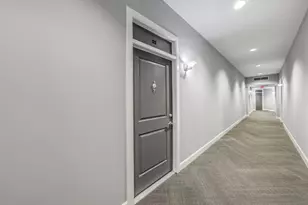 1010 Rosine St, Houston, TX 77019 - Photo 27