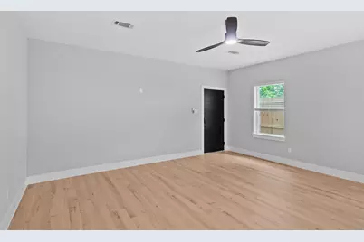 9918 Fillmore, Houston, TX 77029 - Photo 7