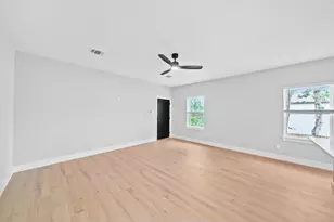 9918 Fillmore, Houston, TX 77029 - Photo 23