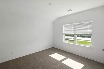 503 Oak Chase Avenue, Dayton, TX 77535 - Photo 9