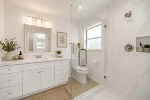 7230 Pella Dr, Houston, TX 77036 - Photo 13
