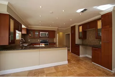 6415 Craigway Road, Spring, TX 77389 - Photo 5