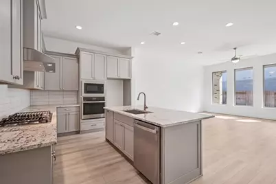 8610 Blue Coral Drive, Cypress, TX 77433 - Photo 5