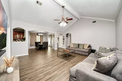 129 County Road 3470 N, Cleveland, TX 77327 - Photo 5