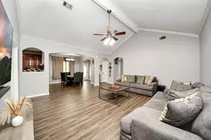 129 County Rd 3470 N, Cleveland, TX 77327 - Photo 5