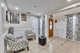 10623 Gulf Valley St, Houston, TX 77075 - Photo 23