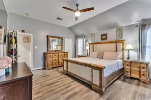 10623 Gulf Valley St, Houston, TX 77075 - Photo 31