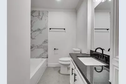 5627 Southbrook Drive, Houston, TX 77033 - Photo 11