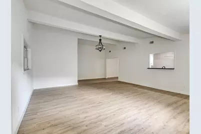 5627 Southbrook Drive, Houston, TX 77033 - Photo 23