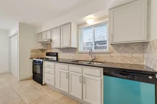 11622 Triola Ln, Houston, TX 77072 - Photo 17