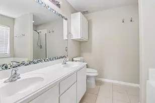 13914 Bonnetbriar Ln, Sugar Land, TX 77498 - Photo 23