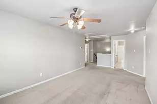 13914 Bonnetbriar Ln, Sugar Land, TX 77498 - Photo 13