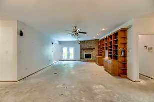 188 Old Post Rd S, Livingston, TX 77352 - Photo 19