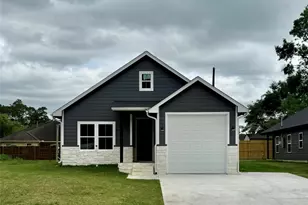 865 Dundee St, Vidor, TX 77662 - Photo 1