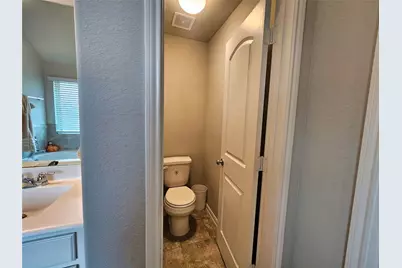 2711 Painted Sunrise Trail, Houston, TX 77045 - Photo 33