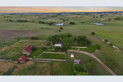 9058 Sam Houston, Brenham, TX 77833 - Photo 31