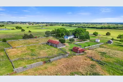 9058 Sam Houston, Brenham, TX 77833 - Photo 47