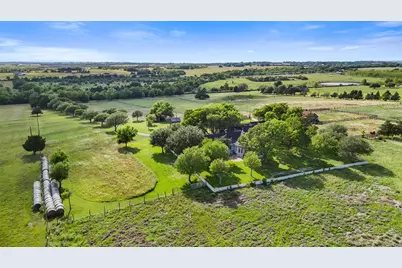 9058 Sam Houston, Brenham, TX 77833 - Photo 49