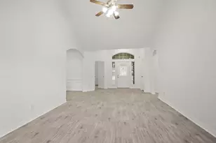 15630 Hatfield Hollow Dr, Tomball, TX 77377 - Photo 7