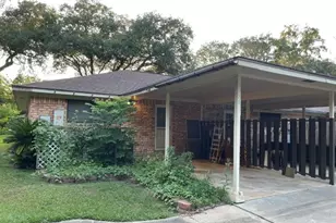2100 Austin St, Bay City, TX 77414 - Photo 7