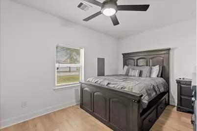 5201 Main Street, Santa Fe, TX 77510 - Photo 13