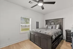 5201 Main St, Santa Fe, TX 77510 - Photo 13