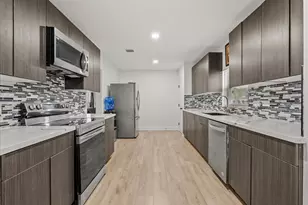 5201 Main St, Santa Fe, TX 77510 - Photo 9