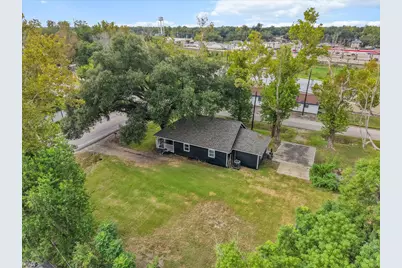 5201 Main Street, Santa Fe, TX 77510 - Photo 3