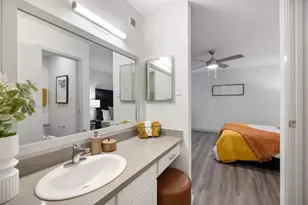 2800 S Ashford Rd, Houston, TX 77082 - Photo 15