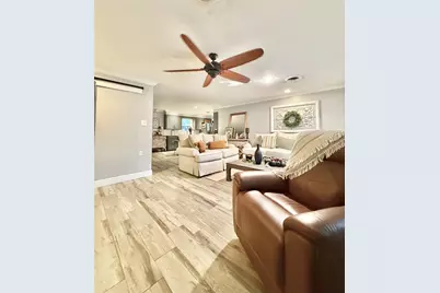 410 Lee Lane, Vidor, TX 77662 - Photo 7