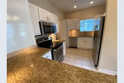 1919 Post Oak Park Drive #3301, Houston, TX 77027 - Photo 5