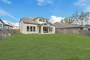 129 Sweeping Valley Dr, Montgomery, TX 77316 - Photo 7