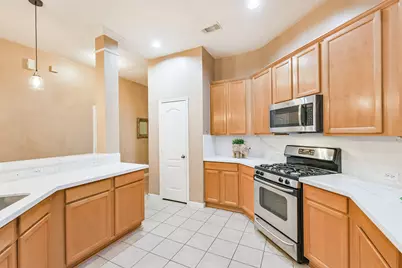 18930 Magnolia Arbor Lane, Tomball, TX 77377 - Photo 7