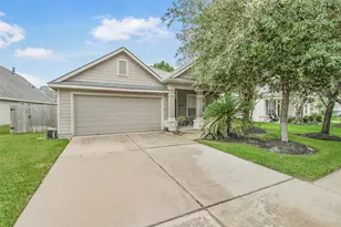 18930 Magnolia Arbor Ln, Tomball, TX 77377 - Photo 1
