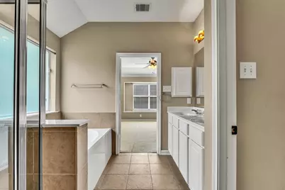 4934 Royal Arbor Lane, Houston, TX 77084 - Photo 15