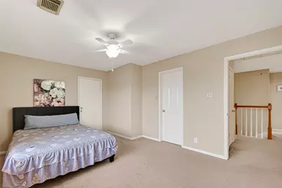 811 Colony Glen Court, Houston, TX 77062 - Photo 27