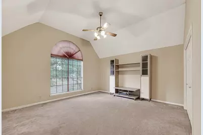 811 Colony Glen Court, Houston, TX 77062 - Photo 23