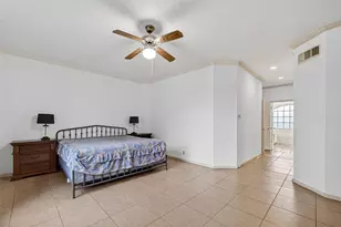 811 Colony Glen Ct, Houston, TX 77062 - Photo 19