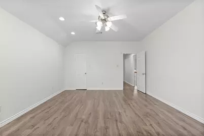 874 Pebblebank Lane, League City, TX 77573 - Photo 33