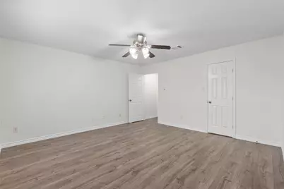 874 Pebblebank Lane, League City, TX 77573 - Photo 25