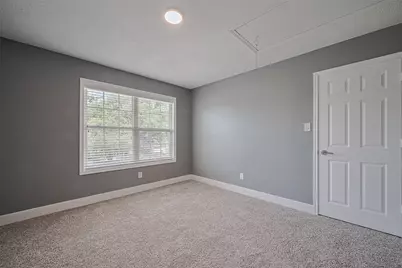 5822 Shurmard Drive, Houston, TX 77092 - Photo 45