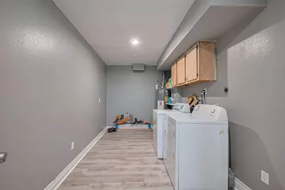 5822 Shurmard Drive, Houston, TX 77092 - Photo 23