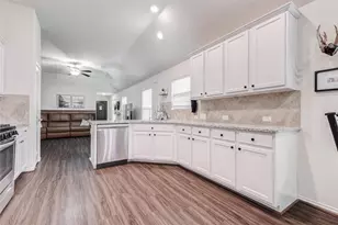 9858 Copper Ranch Trail, Richmond, TX 77406 - Photo 5