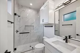 4714 Tamarisk St, Bellaire, TX 77401 - Photo 31